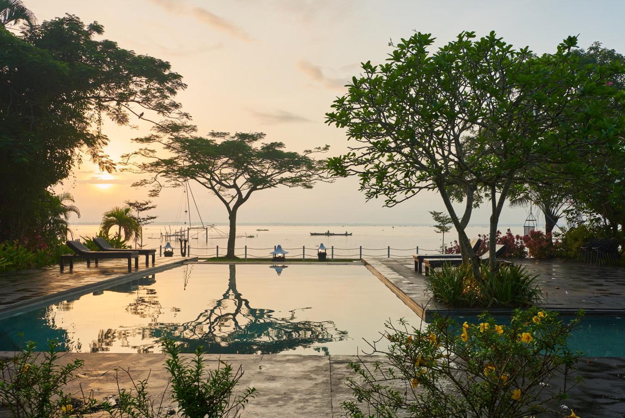 Alappuzha Deshadan Backwater Resort - The Best Sunrise View מראה חיצוני תמונה