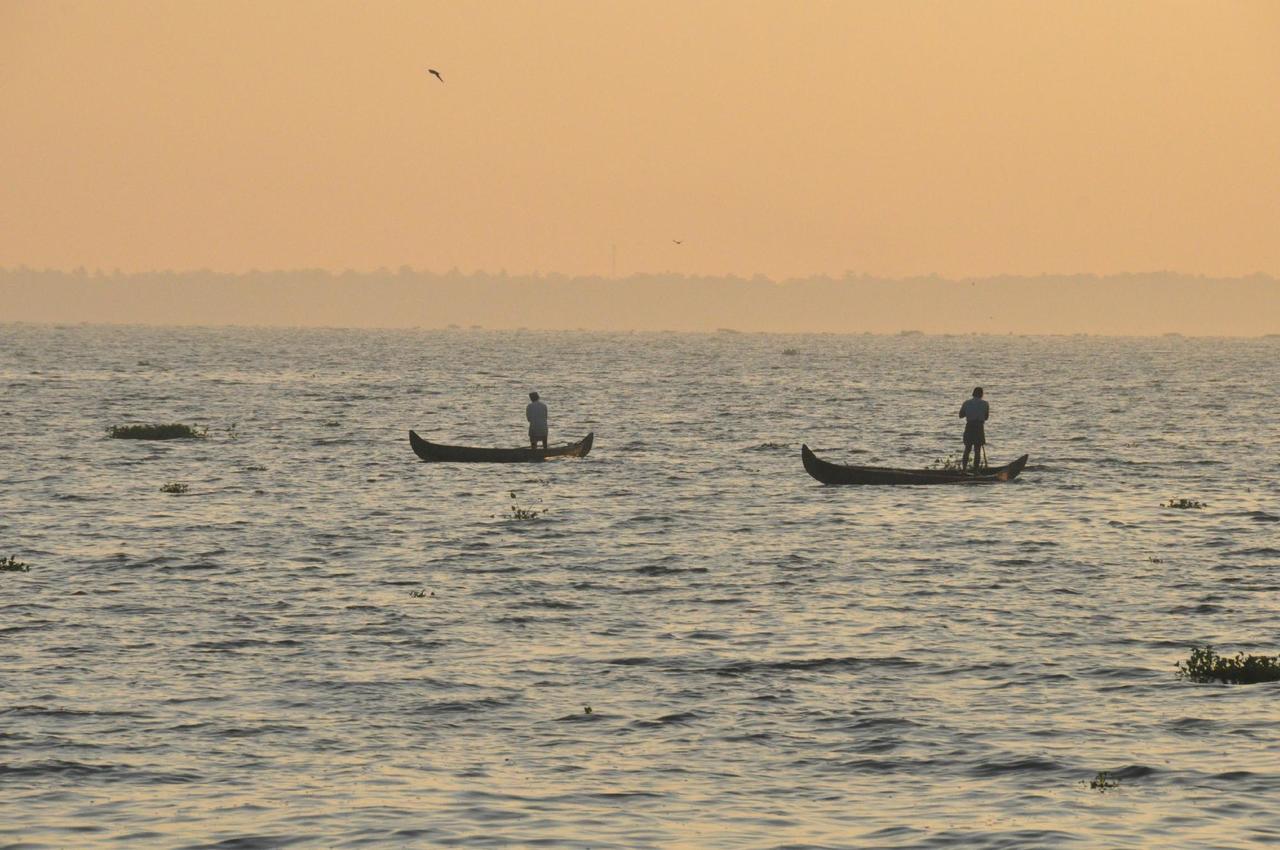 Alappuzha Deshadan Backwater Resort - The Best Sunrise View מראה חיצוני תמונה