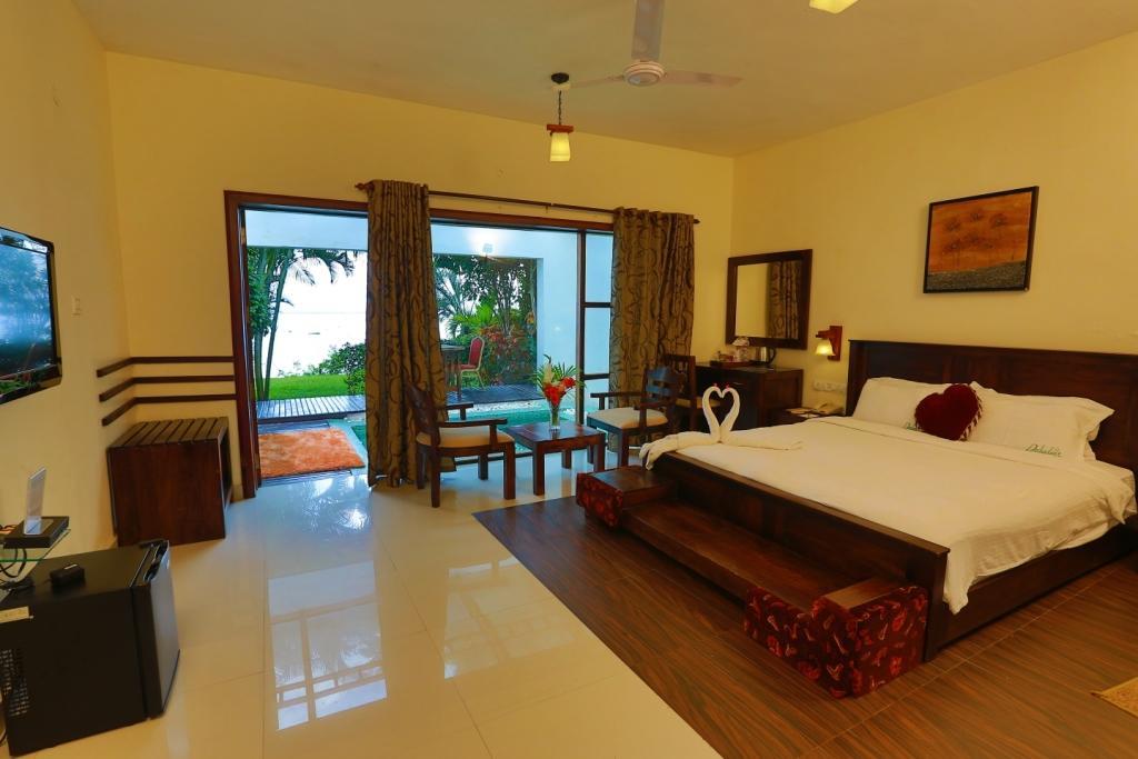 Alappuzha Deshadan Backwater Resort - The Best Sunrise View מראה חיצוני תמונה